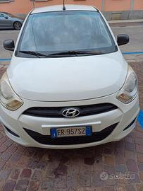 HYUNDAI i10 2ª serie - 2013