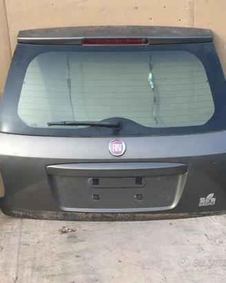 FIAT 16 PORTELLONE 2010>