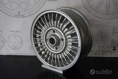 ALFA ROMEO SPYDER CERCHIO MILLERIGHE 5,5X14 CAMPAG