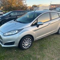 Ford Fiesta 1.5 TDCi 75CV 5 porte