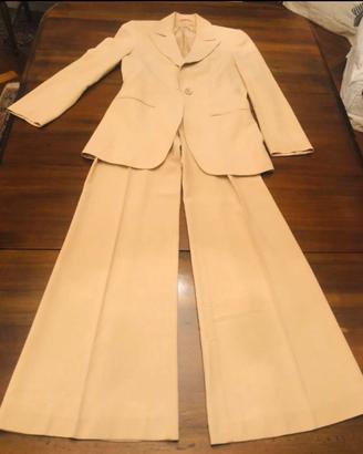 Splendido tailleur pantaloni Beige Nico.Nico