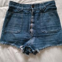 pantaloncini corti taglia XS