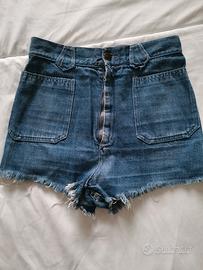 pantaloncini corti taglia XS