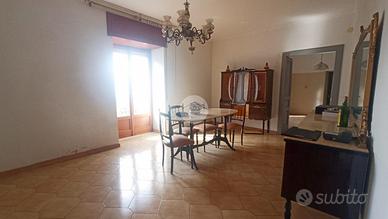 3 LOCALI A GRAGNANO