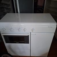 3 ELETTRODOMESTICI 2  GAS E CONGELATORE 