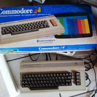 Commodore 64 + lettore floppy + floppy 