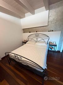 Letto in ferro battuto Cantori + comodini Cantori