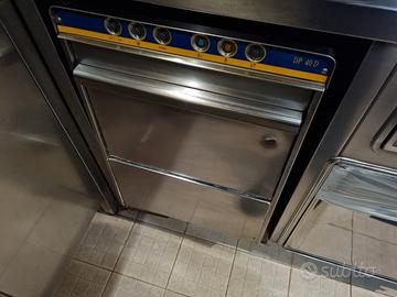 Frigo e Lavastoviglie industriali ristorante