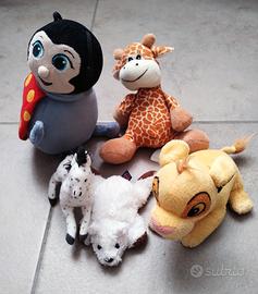 Lotto di 5 Peluche a tema savana