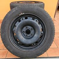 Cerchi e gomme Polo