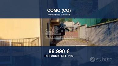 Immobile in asta di 103 m² con box auto a Como