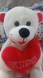 Peluche orsetto con cuore