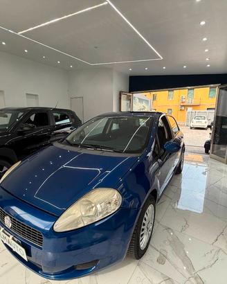 Fiat Punto 1.2 Active c clima 65cv 5p
