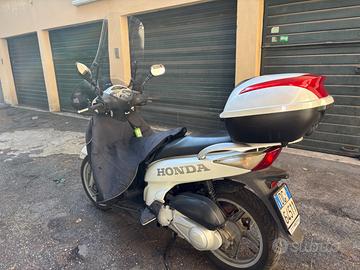 Honda sh 150