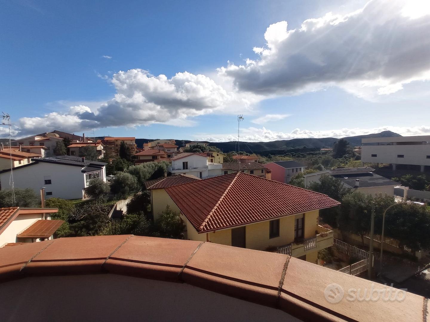 Ampio appartamento Iglesias - Vista 5
