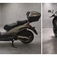 PIAGGIO BEVERLY con parabrezza alto + Bauletto