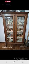 vetrina in legno