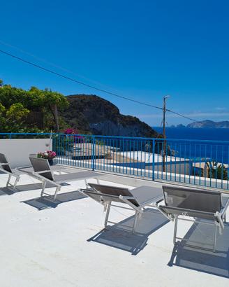 Ponza sole mare e relax