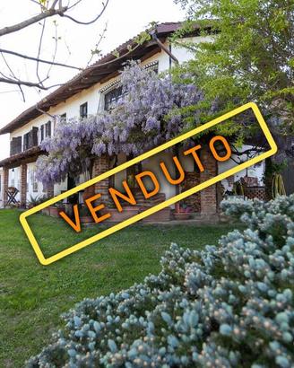 Villa di 424 m² con più di 5 locali e box auto dop
