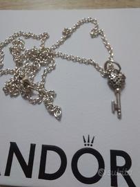 collana pandora originale lunga 30cm  indossata