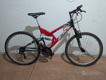mountain bike ammortizzata misura 26
