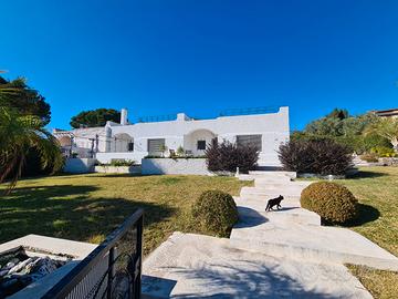 Costaraba meravigliosa villa vista mare