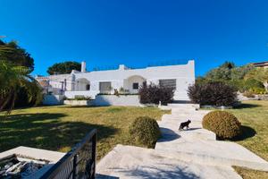 Costaraba meravigliosa villa vista mare