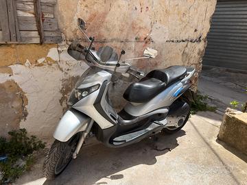 Beverly 250cc