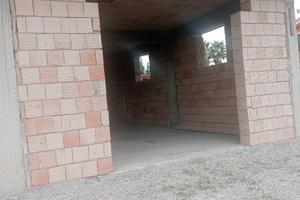 Locale/ Deposito da 30/60 mq a Siderno