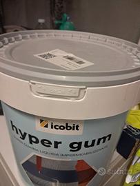 Guaina liquida per impermeabilizzazione.