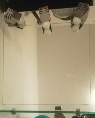 Specchio bagno con mensola e 3 faretti