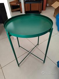 Tavolino in metallo