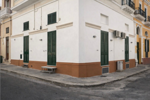 CASA ANGOLARE INDIPENDENTE 175 mq
