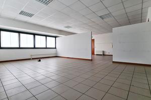 Ufficio luminoso a Campoformido