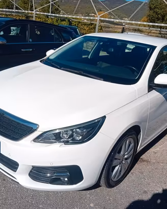 Peugeot 308 SW BlueHDi 130 S&S Business