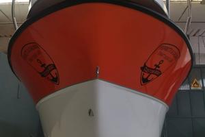 Walkaround 650 + tohatso 40 mega elpt 4t natante