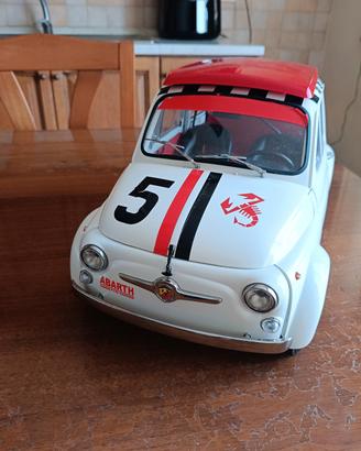Abarth 695 Hachette Esse-Esse