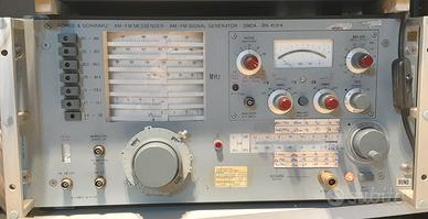 generatore RF Rohde & Schwarz SMDA 0.4 - 484 MHz