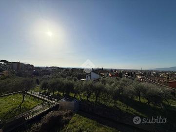 PORZIONE DI BIFAMILIARE A MONTECATINI-TERME