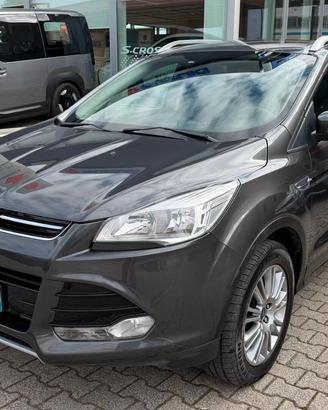 Ford Kuga 2.0 TDCI 163 CV 4WD Powershift Titanium