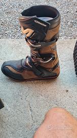 stivali da trial alpinestar
