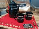 set-natale-caffe-pionieri-percolatore-tazze