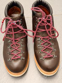 Moncler scarponcino da montagna taglia 41