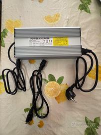 Caricabatterie YZ900 134.4V 5A per Monoruota / E-b