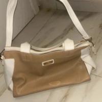 Borsa martissima pari a muova