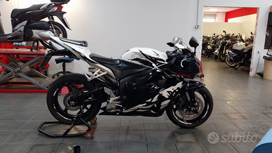 Cbr 600 rr unica