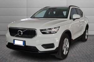 Volvo XC40 1.5 T3 Momentum Core 163cv auto my21