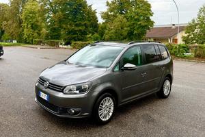 Volkswagen Touran 1.6 TDI DSG Comfortline