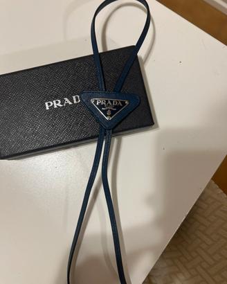 Bolo Tie Prada in Pelle Saffiano Bluette ORIGINALE