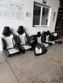 Tappezzeria Mercedes Classe A177 Amg bicolore